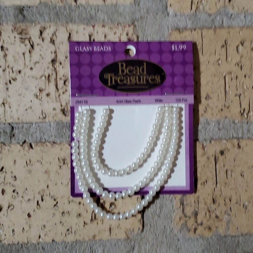Bead Treasures 4mm White Glass Beads 100 pcs